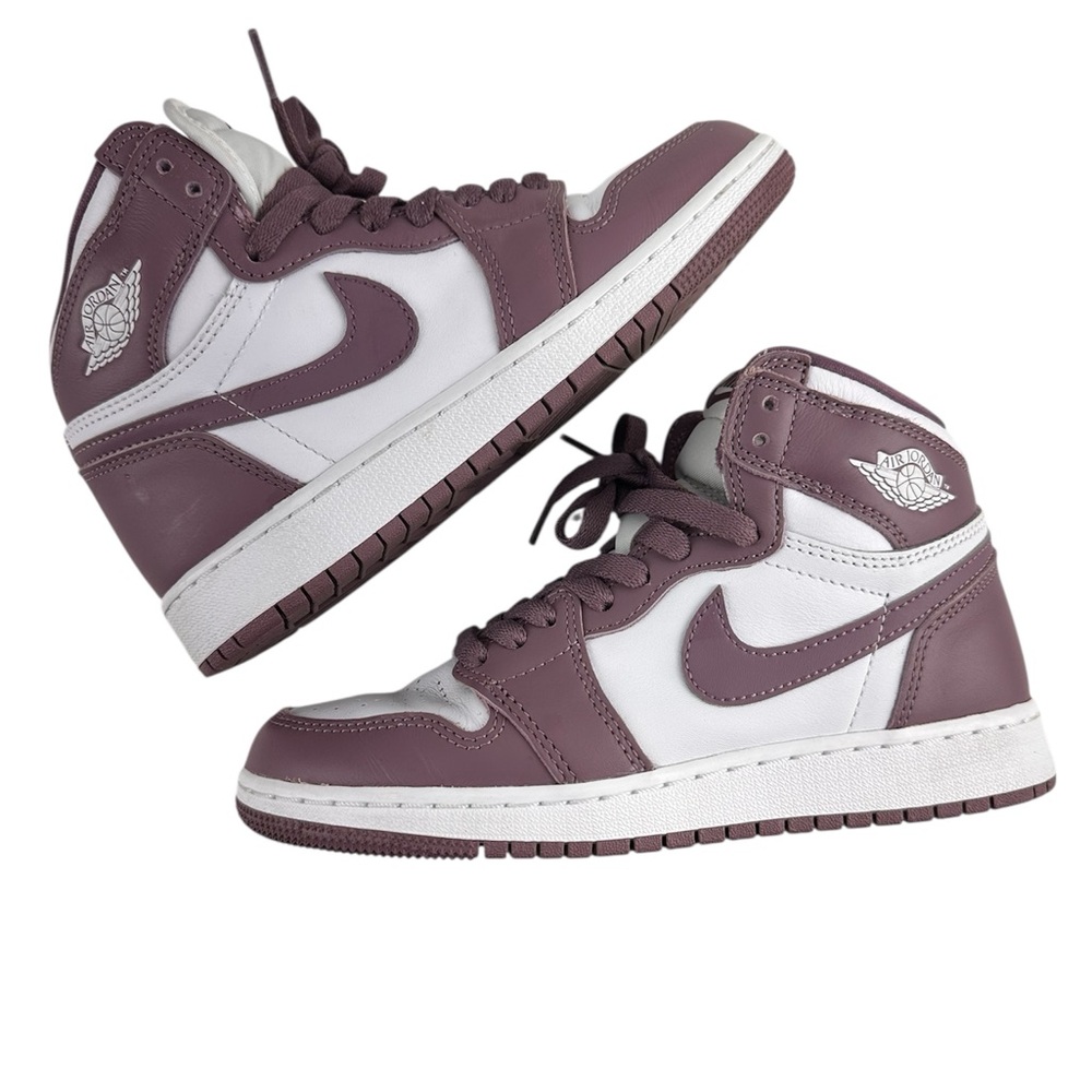 Size 4Y-Air Jordan 1 Retro OG High Mauve